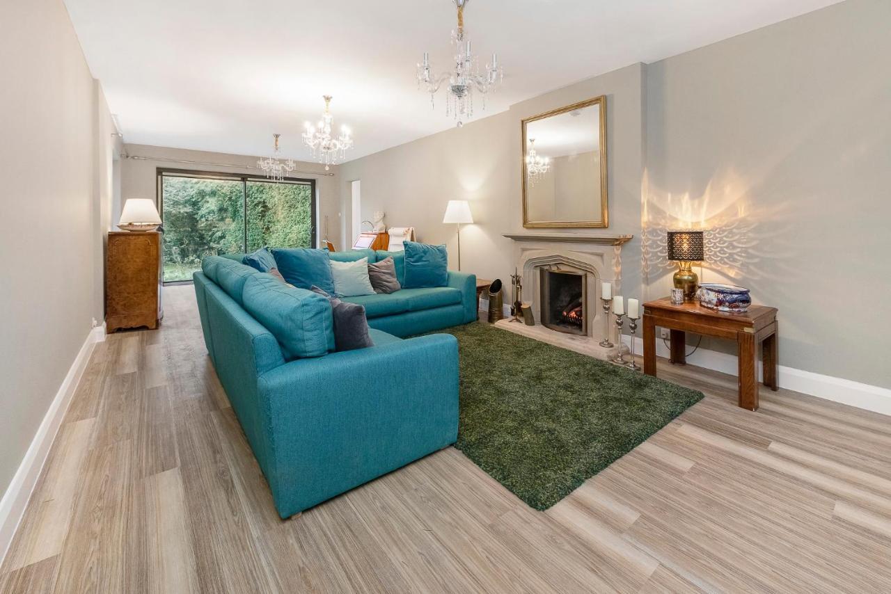 Westleigh Hotel Ashtead Екстериор снимка